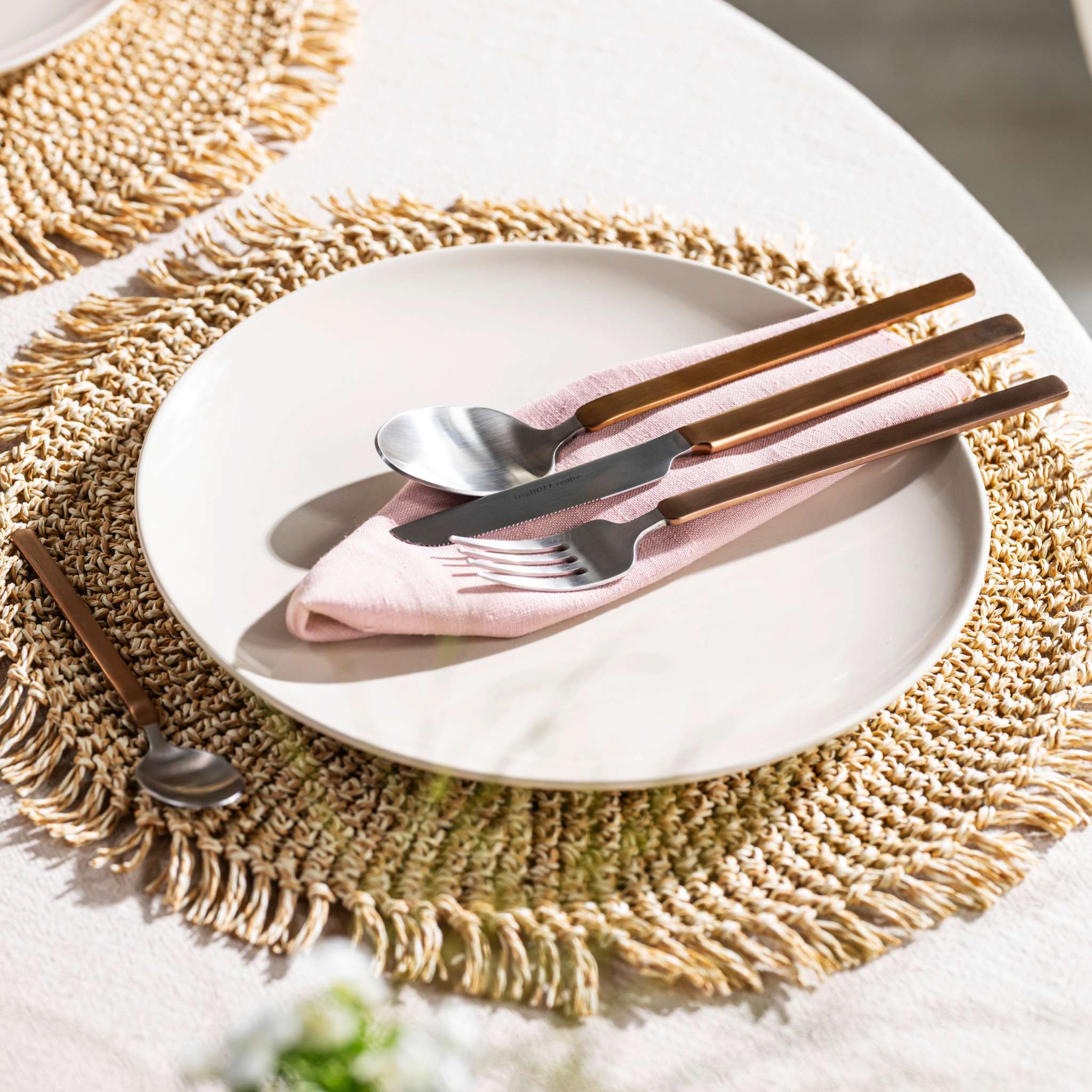 Flatware Set (20 piece) - Image 4